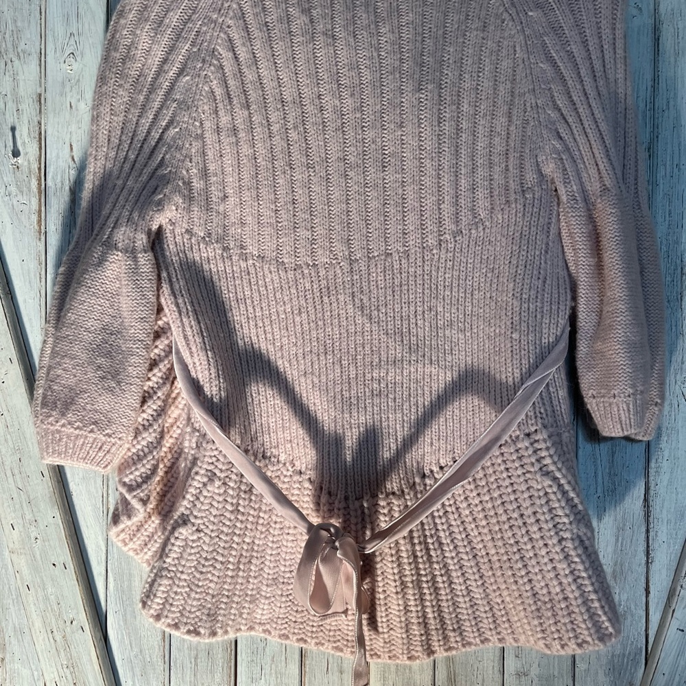 Awesome Juicy Couture Cardigan🌸Precious with great detail.A Must Have!!Nice🌸 - Picture 4 of 5
